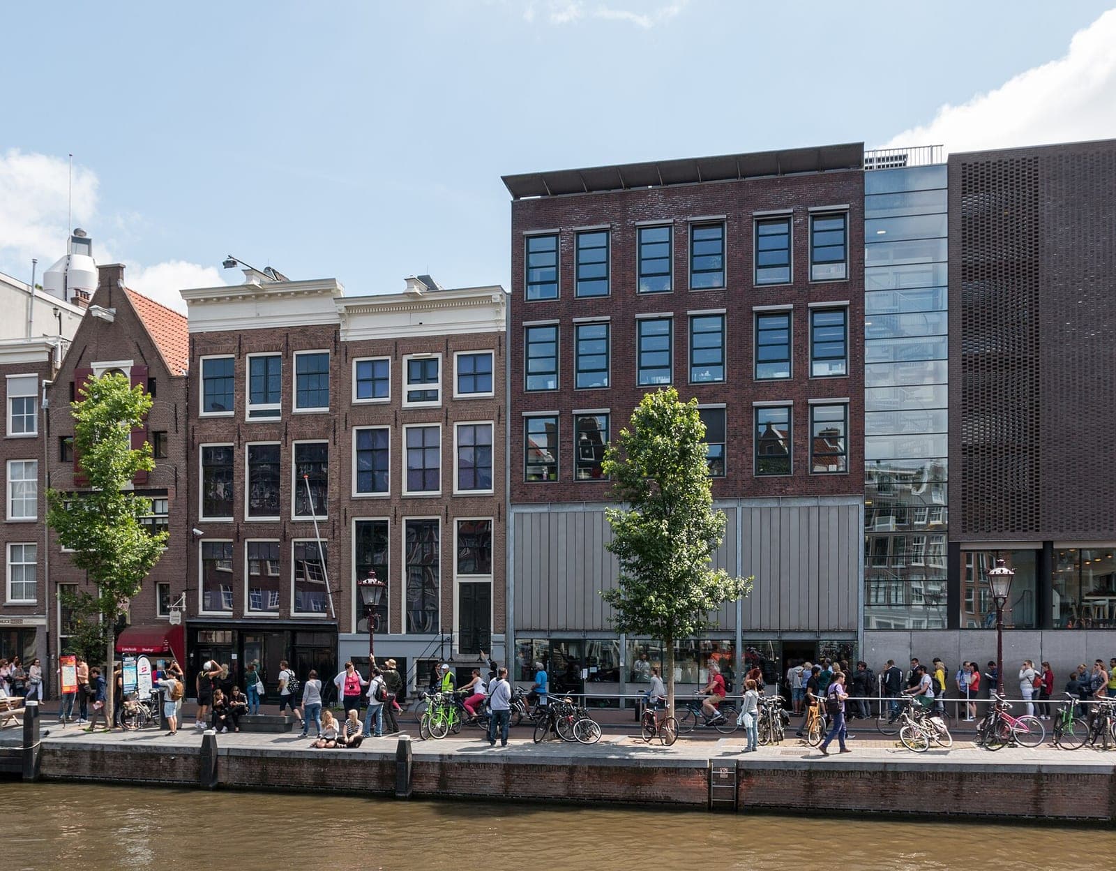 บ้านริมคลอง Prinsengracht กรุงอัมสเตอร์ดัม