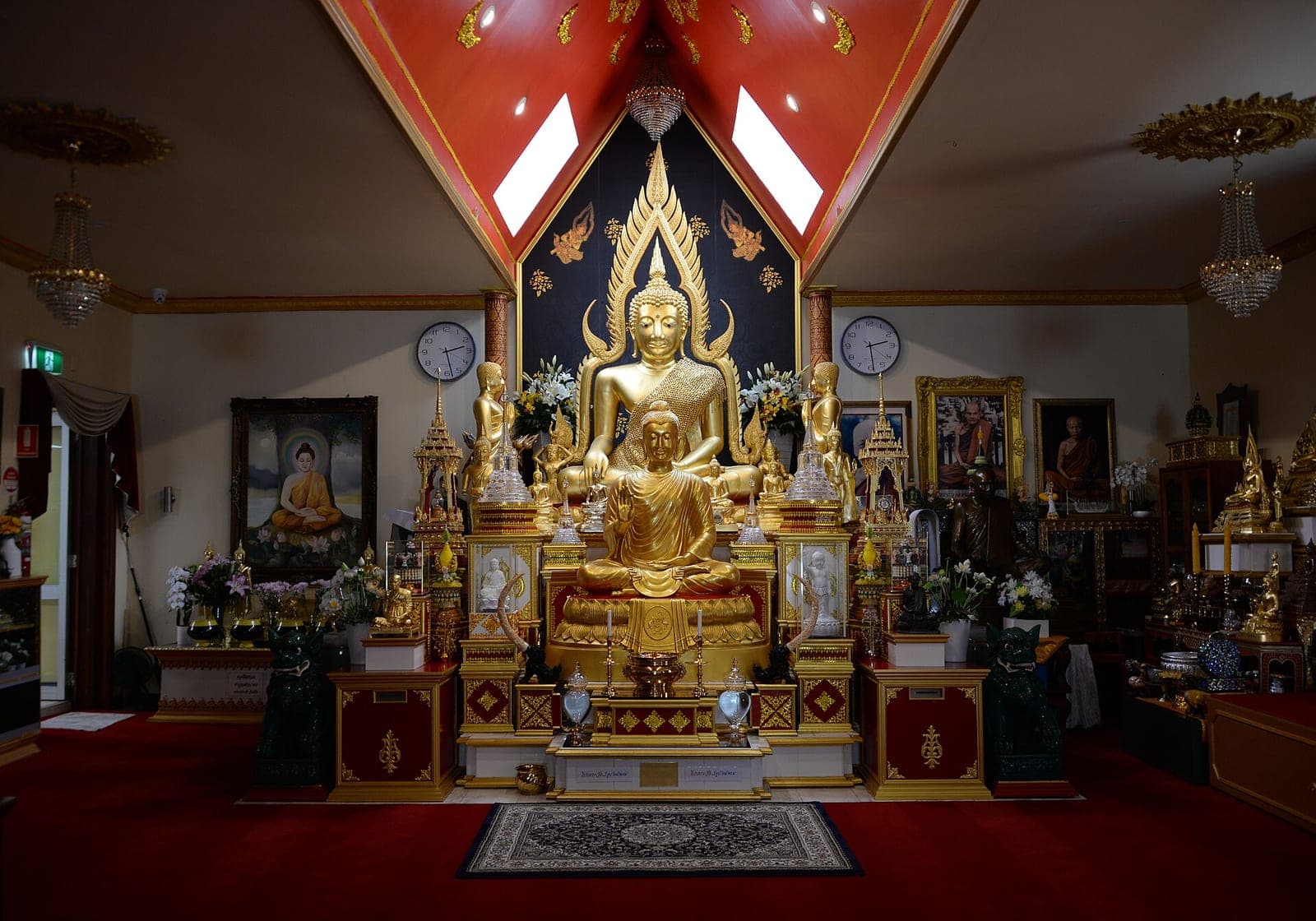 วัดพุทธรังษี สแตนมอร์ ซิดนีย์ ซึ่งมีโรงเรียนสอนภาษาไทย